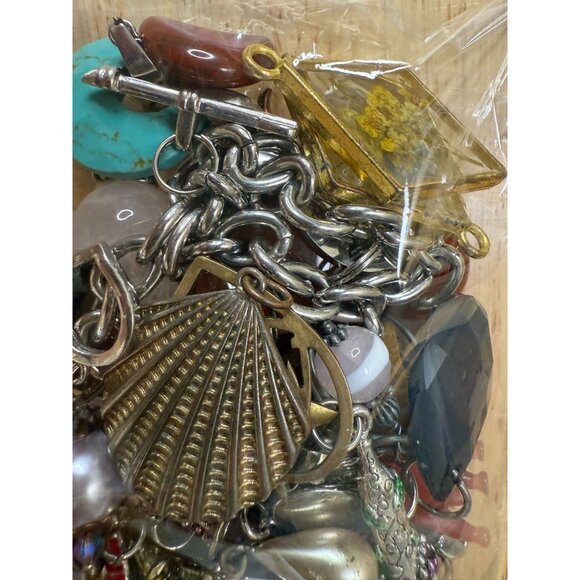 Charm & Small Pendant Lot With Silver Tone Toggle Bracelet For DIY Jewelry Craft - Picture 6 of 12